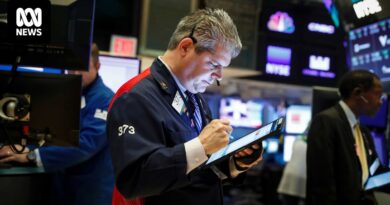 Live updates: Wall St slips ahead of Chinese trade talks, ASX set for small gain