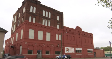 90-day truce in trade war good news for Saginaw toy business